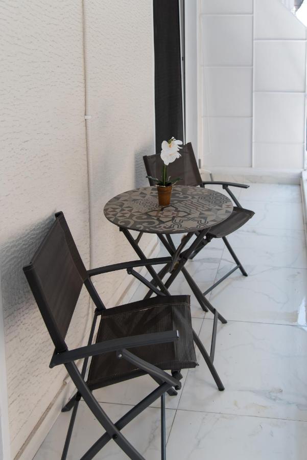 Medluxe Comfort Apartment 雅典 外观 照片